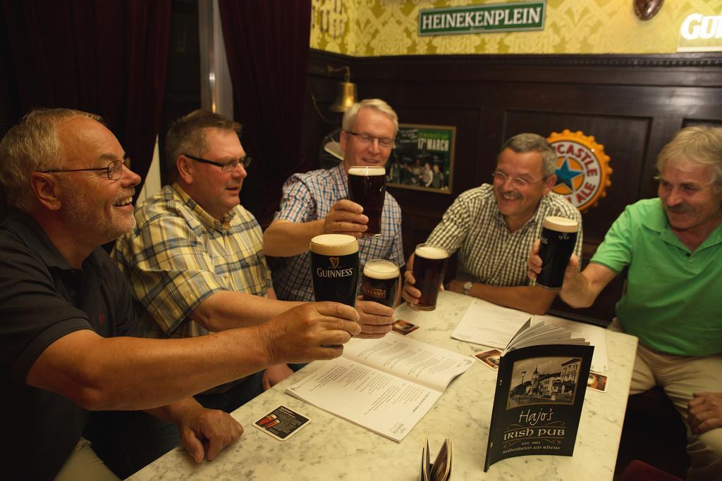 Hajo's Germania & Irish Pub Lodge